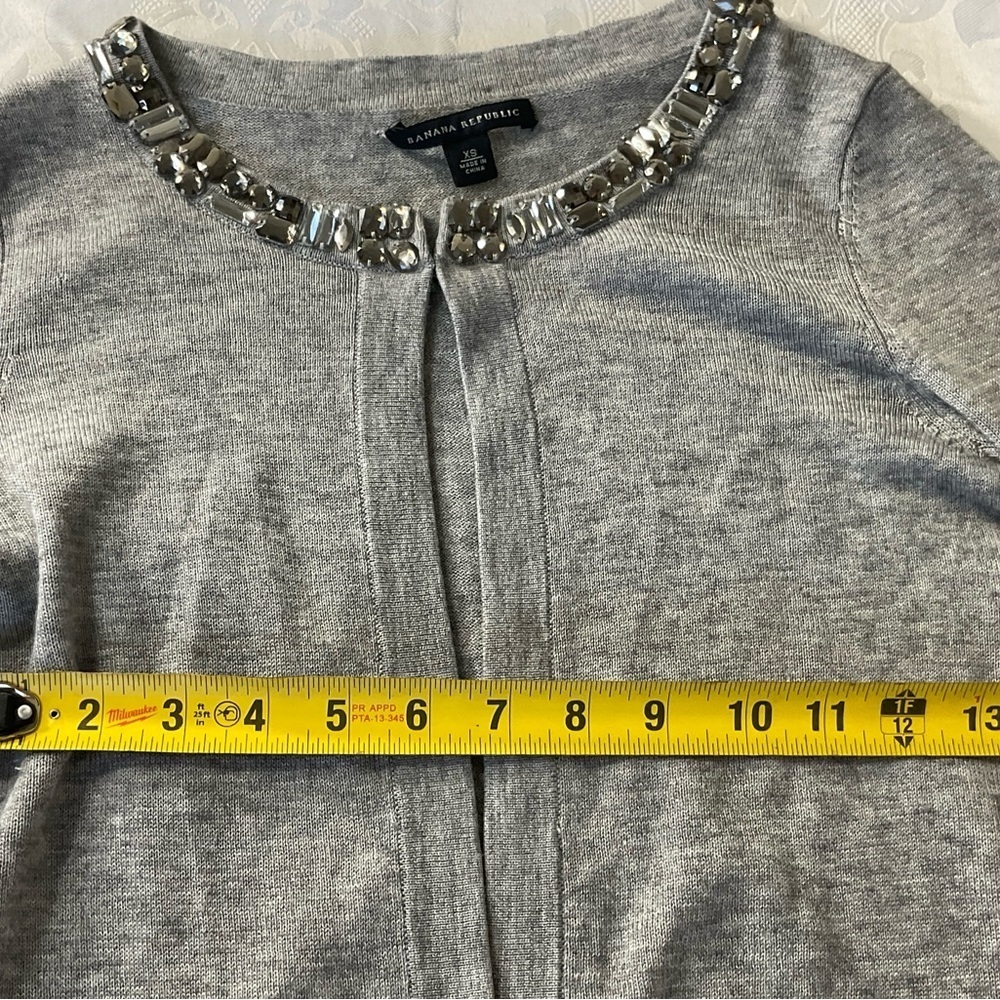Banana Republic Poly/Wool Rhinestone Collar Ribbed women Cardigan Size XSmall - Picture 4 of 8